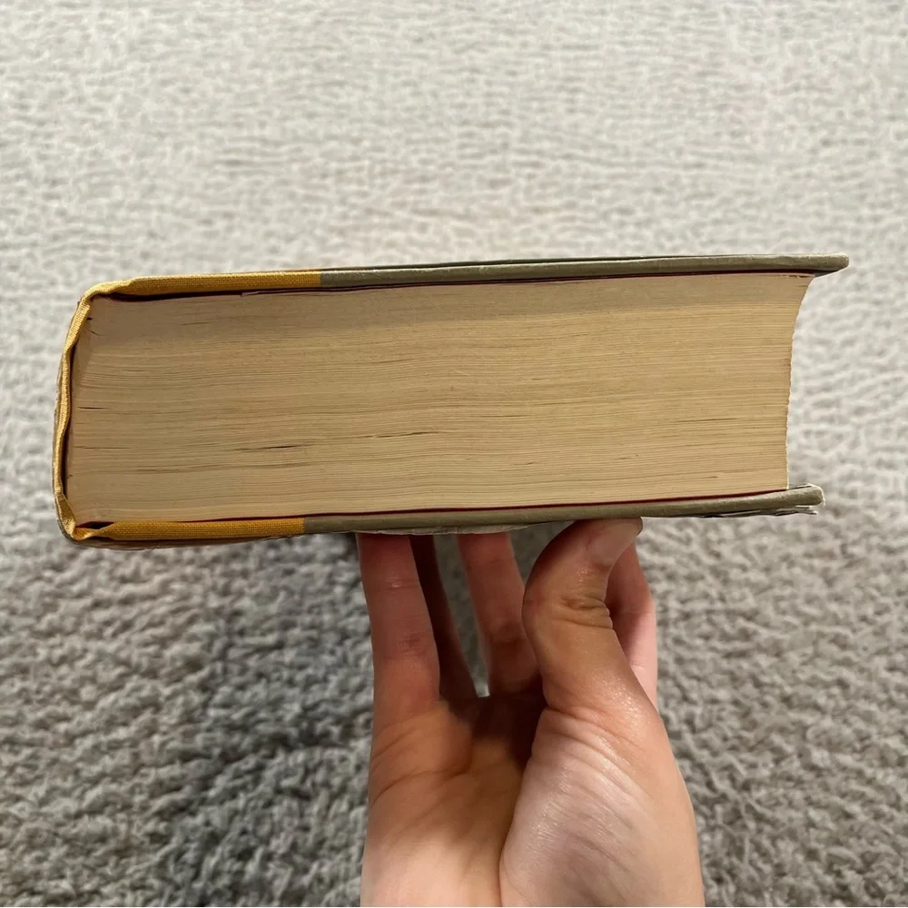 Harry Potter‎ and the Deathly Hallows Book